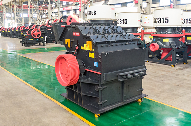 高效细碎机设备实拍展示2