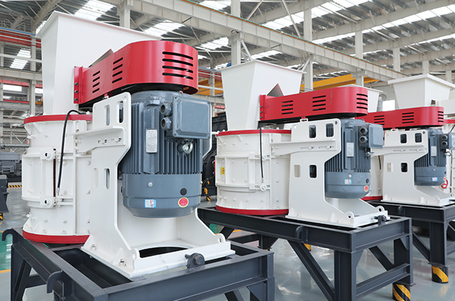 复合式破碎机设备实拍展示3