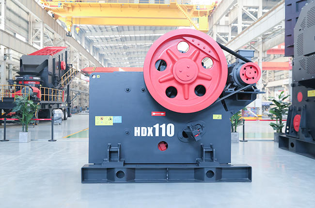 HDX系列德版颚式破碎机设备实拍展示2
